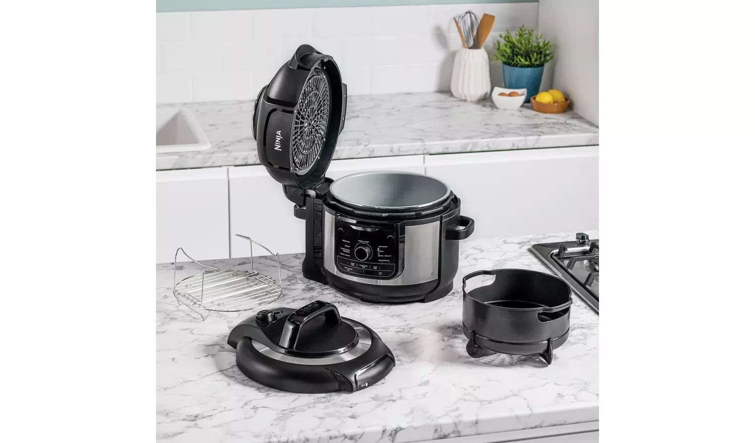 Ninja OP350UK 6L Foodi 9-in-1 Multi-Cooker Black
